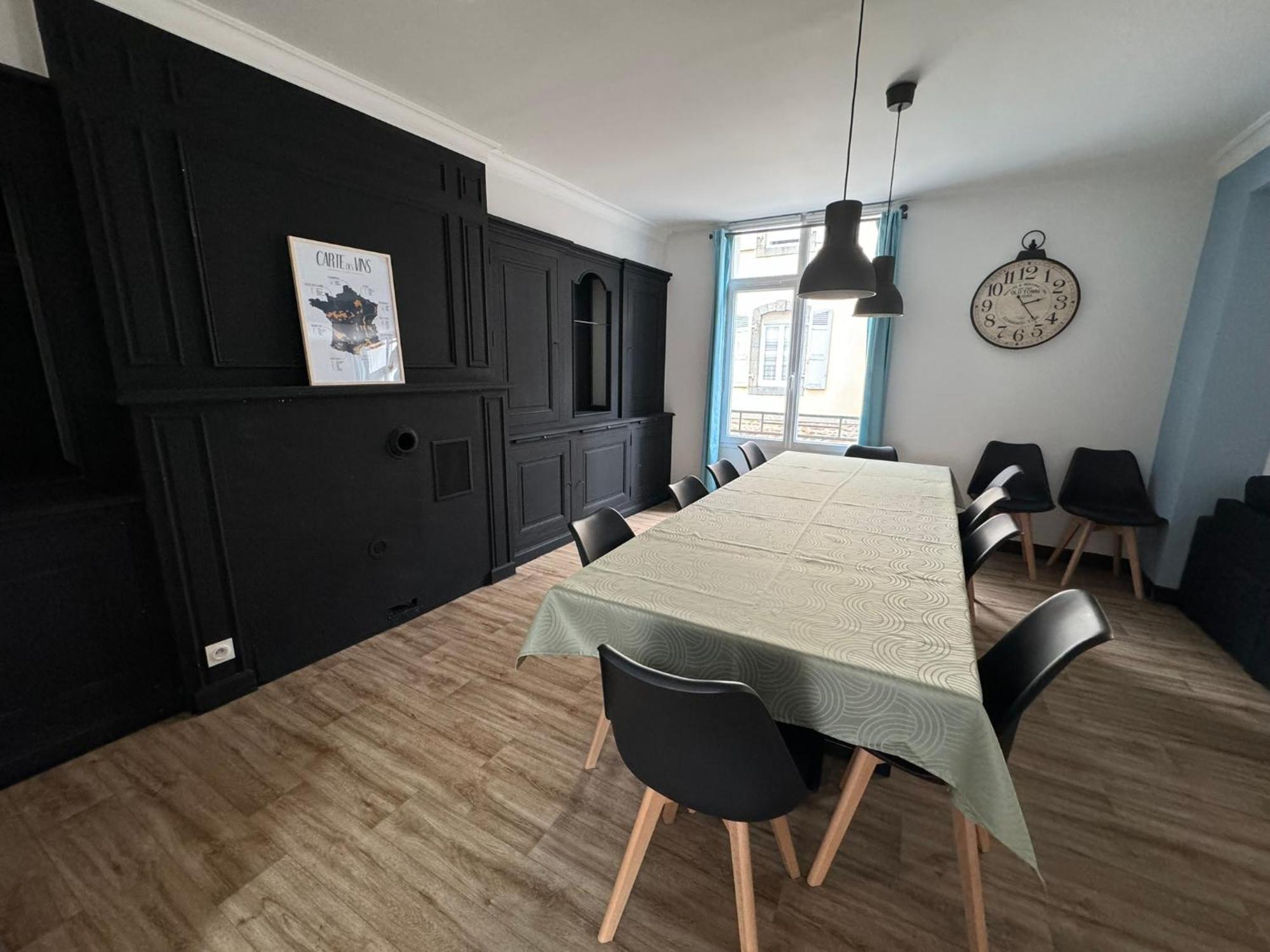 Appartement En Centre-Ville - Local Velos Disponible Mayenne Exteriör bild