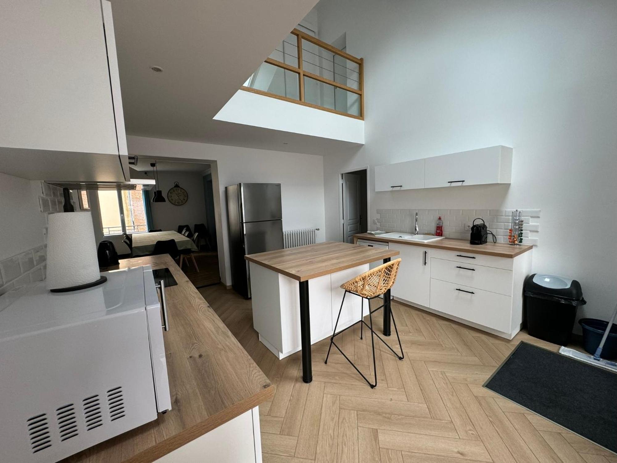 Appartement En Centre-Ville - Local Velos Disponible Mayenne Exteriör bild