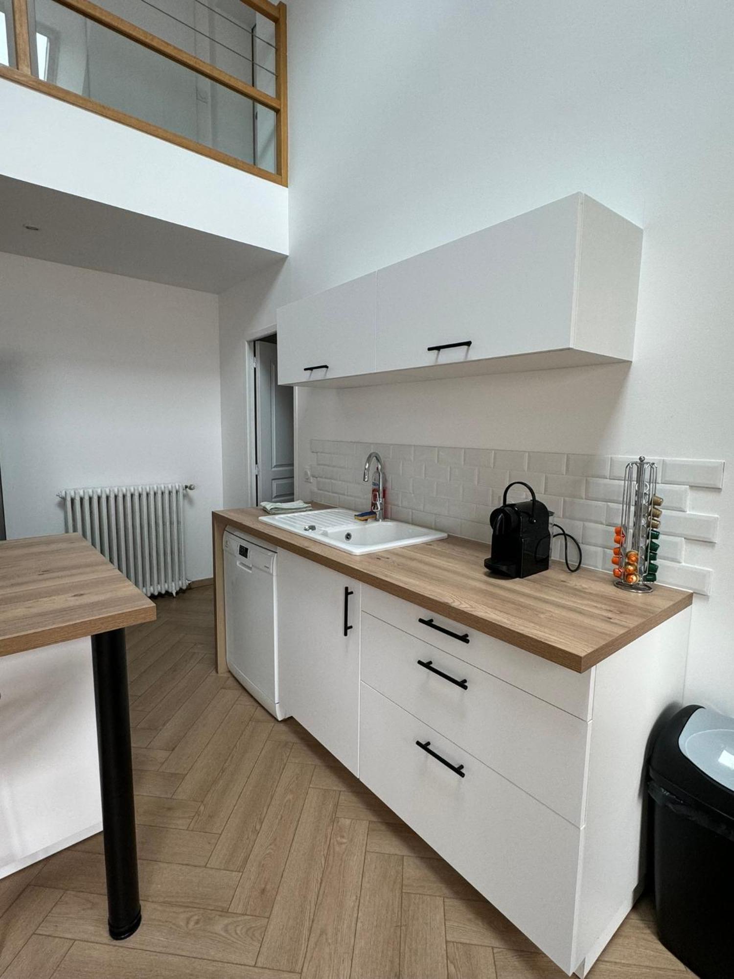 Appartement En Centre-Ville - Local Velos Disponible Mayenne Exteriör bild